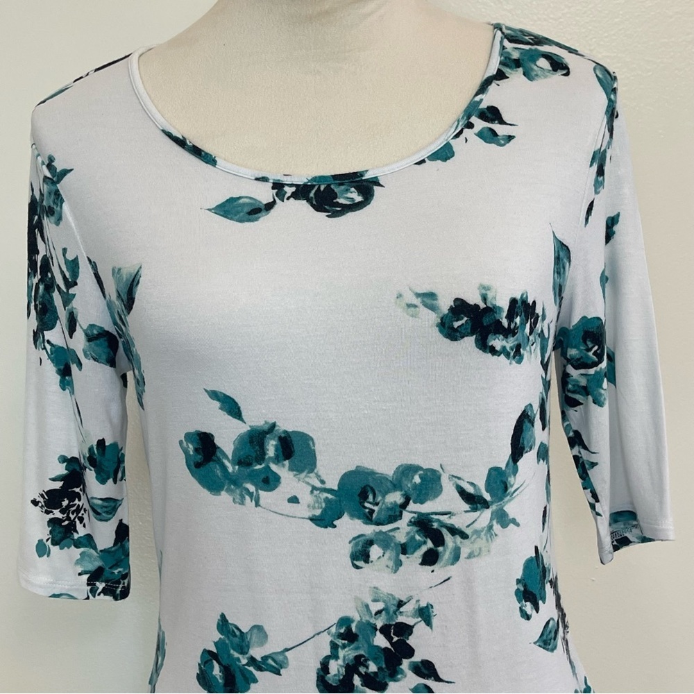 APT.9 Essentials White Floral Print Top Women’s Size Small - Picture 4 of 6